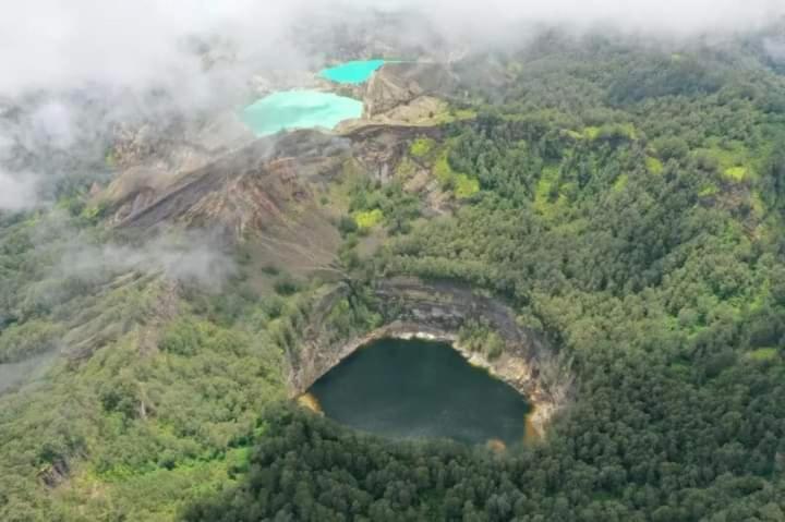 Wisma Kelimutu Ende Luaran gambar